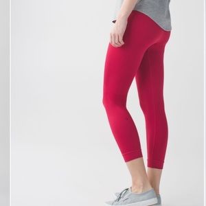 Lululemon Zone In crop leggings